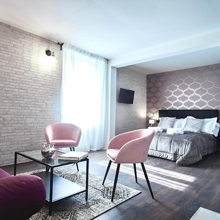 Chiclife Shenkin Sarona - Santa Caterina & Museums Apartment Бергамо Екстериор снимка